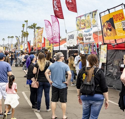 Vibrant street food vendors at San Francisco food festivals 2025