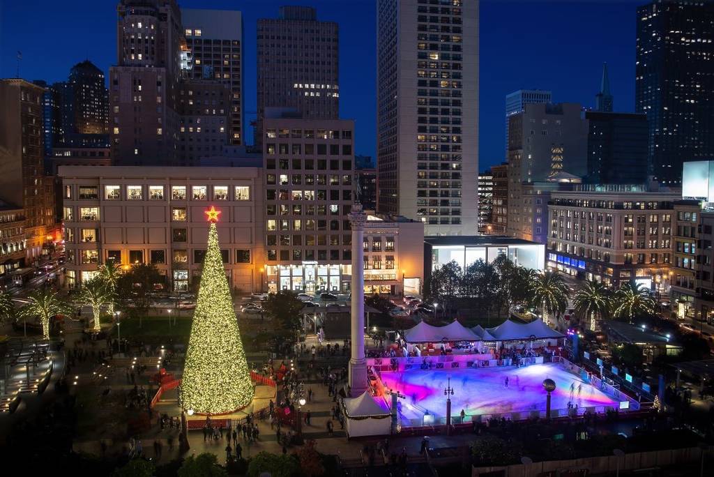Union Square tree lighting event during Thanksgiving weekend in San Francisco.